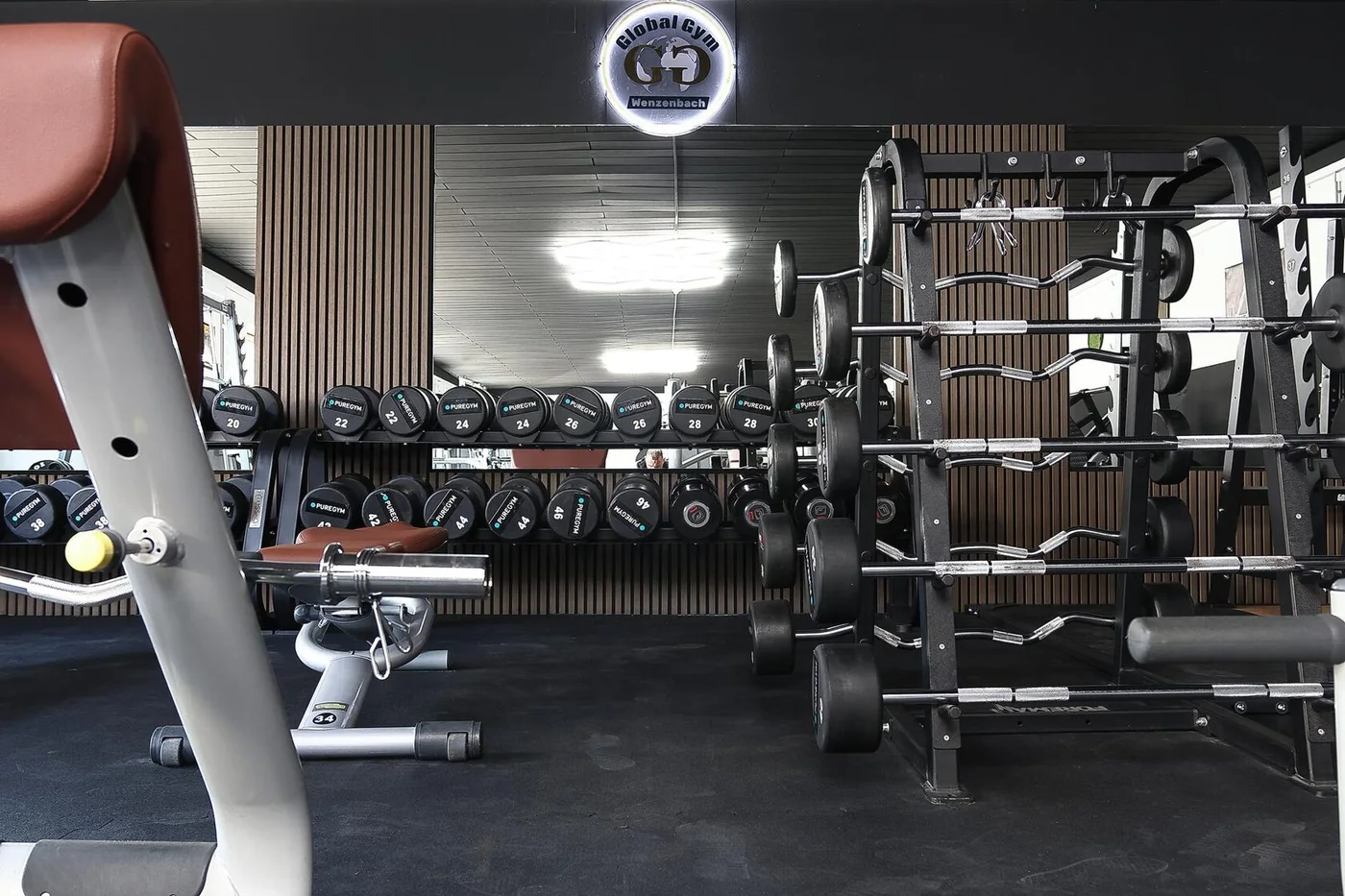 Trainingsfläche im Global Gym Wenzenbach